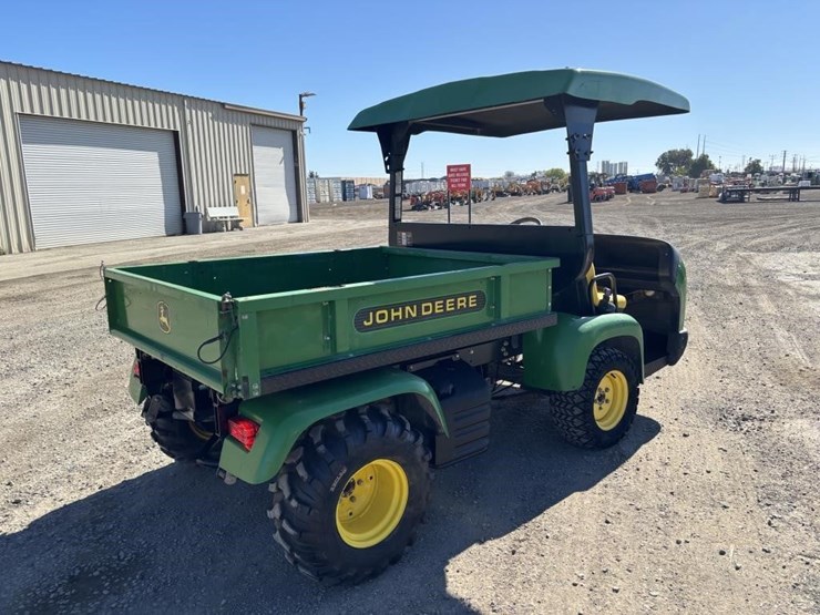 john-deere-gator-image-3