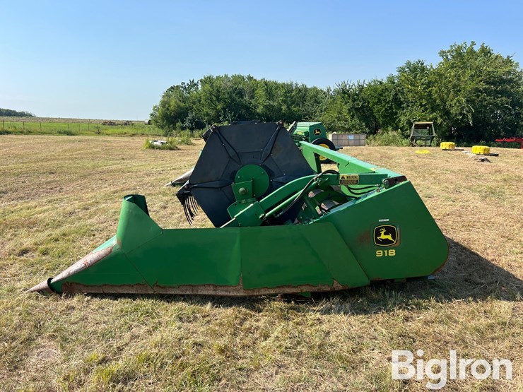 1990-john-deere-918-image-8