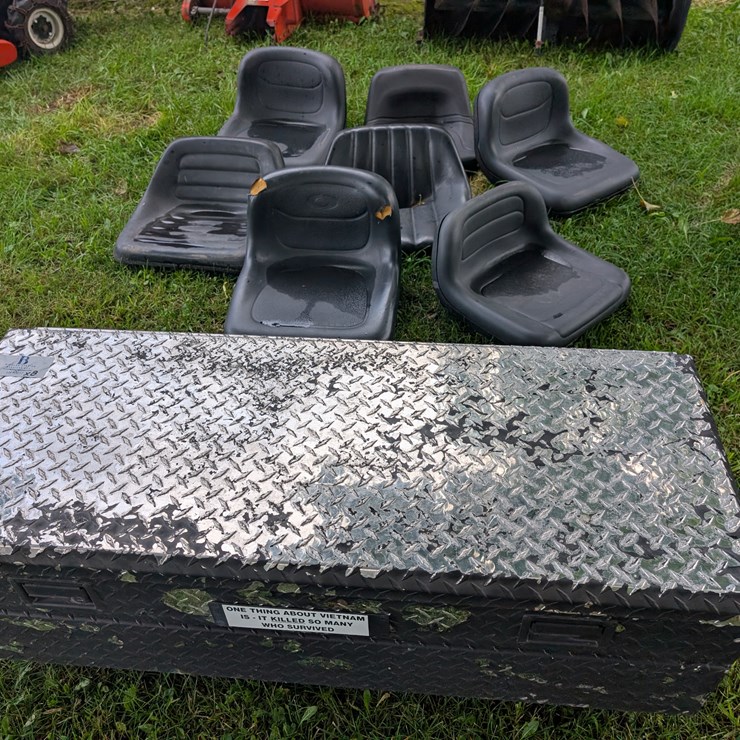 #3017 • Simplicity Lawnmower Tractor Seats