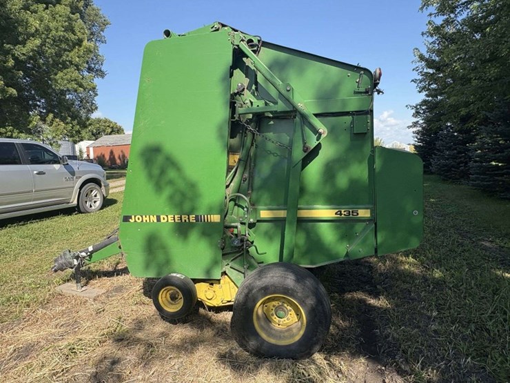 john-deere-435-image-8