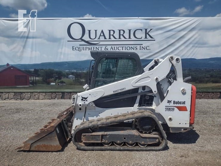 2020-bobcat-t590-image-1