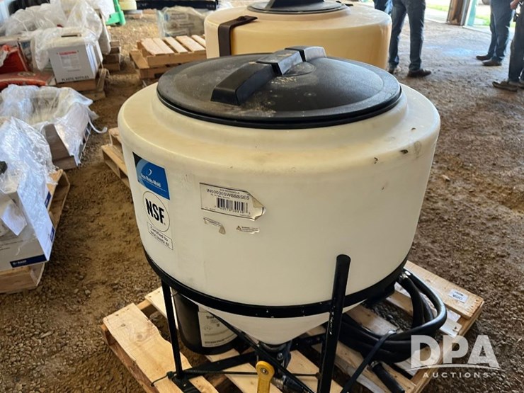 (2)-chemical-inductor-tanks-and-pump-(jn2701)-image-10
