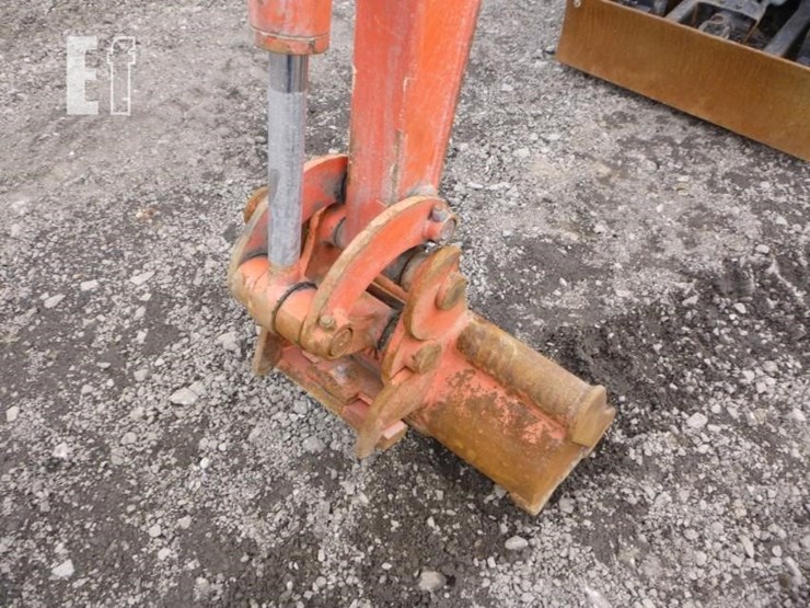 2018-kubota-k008-3-image-12