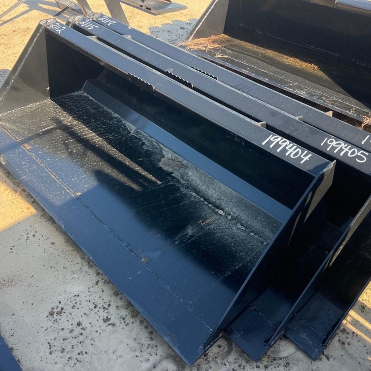 UNUSED SWICT 78" QUICK ATTACH BUCKET