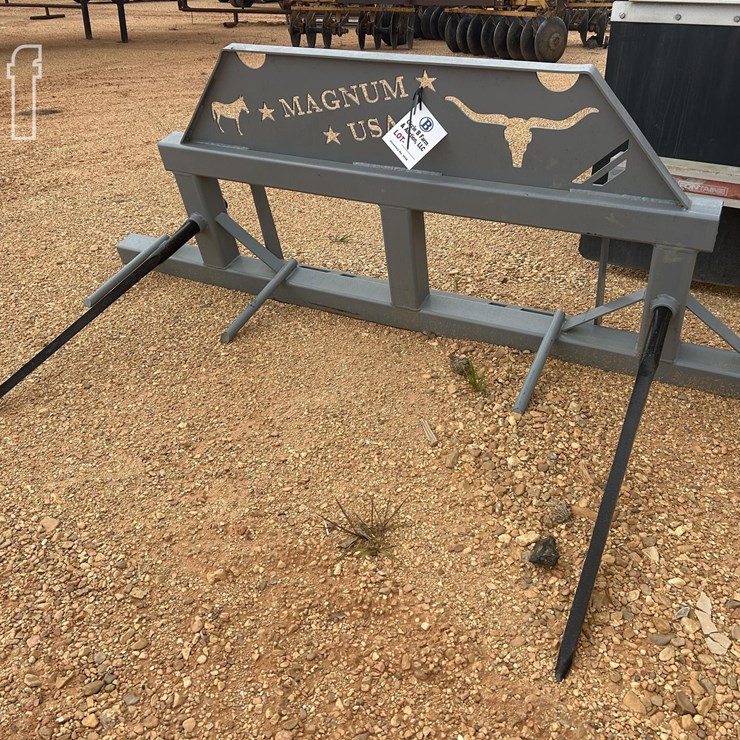 MAGNUM USA DOUBLE HAY SPEAR