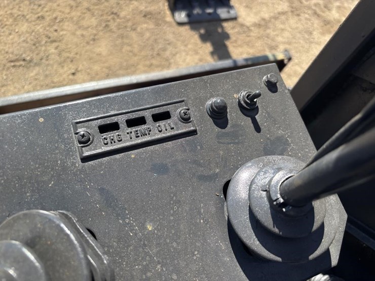 kubota-sr25-hydraulic-excavator-image-28