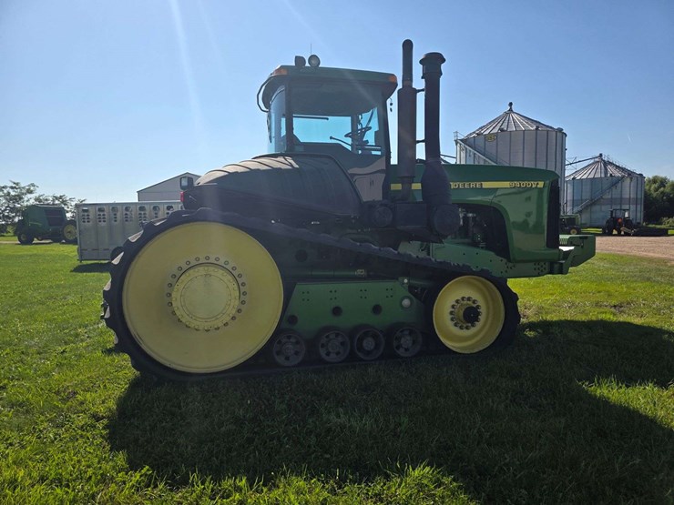 2000-john-deere-9400t-image-12