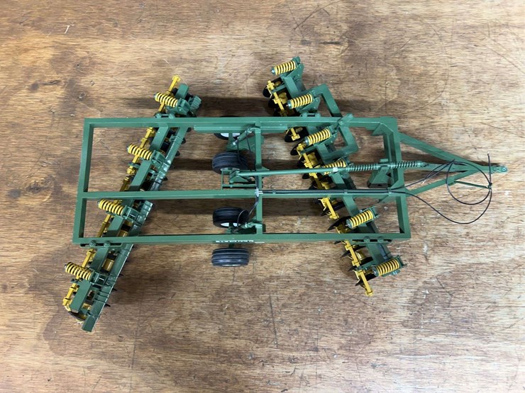 wishek-steel-842-image-6