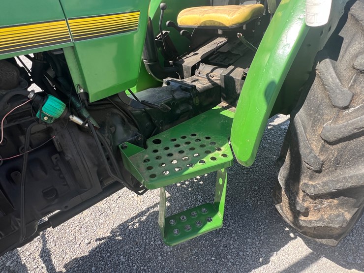 john-deere-5200-image-23