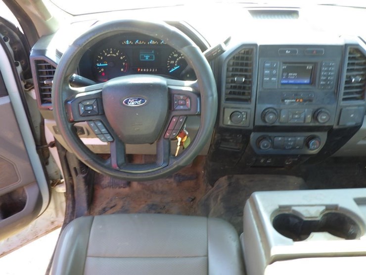 2015-ford-f150-image-8