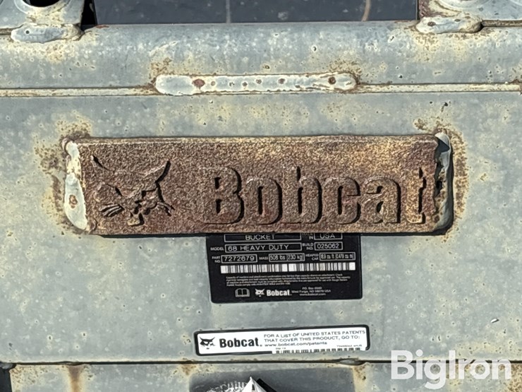 bobcat-68”-heavy-duty-skid-steer-bucket-image-15