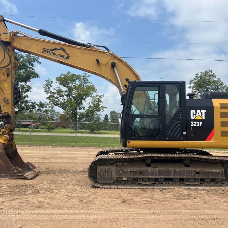2015 CATERPILLAR 323FL