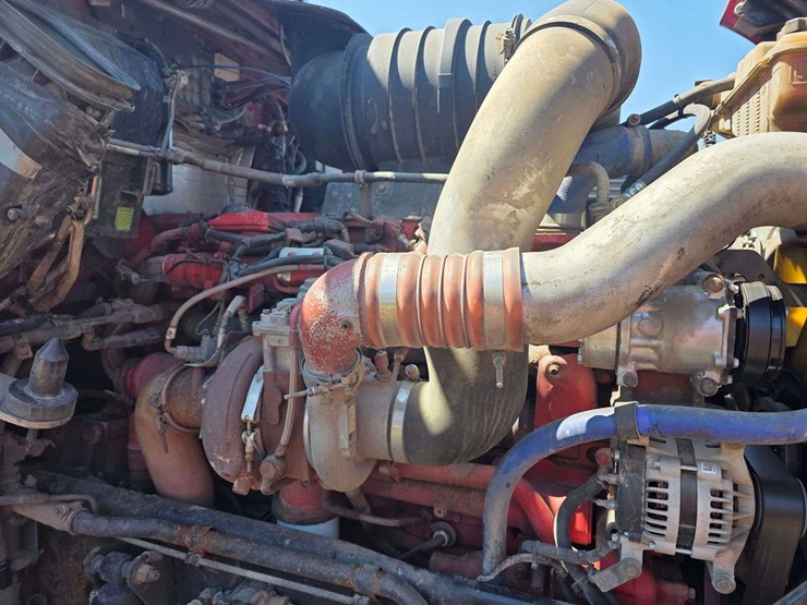 2013-kenworth-t660-image-51