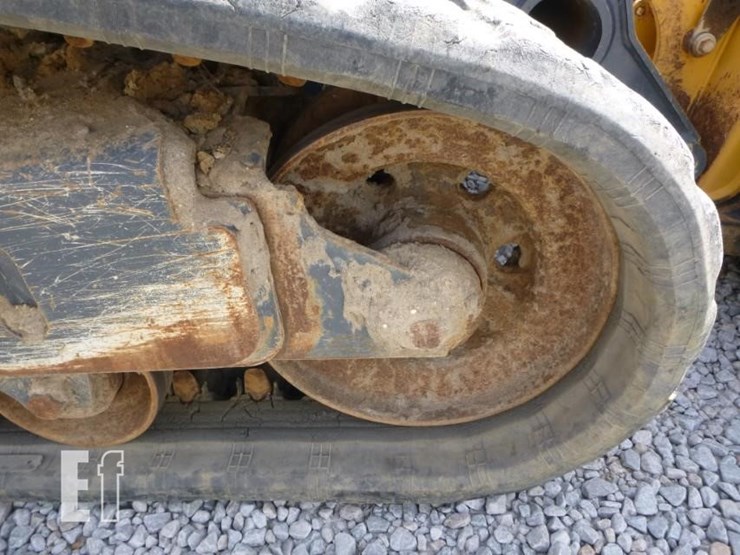 2023-deere-325g-image-24