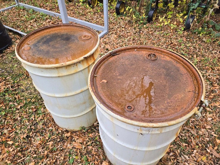 (2)-55-gallon-steel-drums-image-4