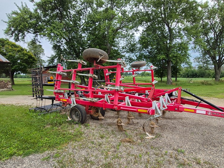 #2985-•-wil-rich-xl2-field-cultivator-image-1