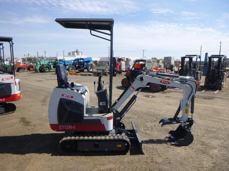bttl-et12m-6-hydraulic-excavator-image-7