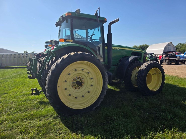 2004-john-deere-8320-image-13