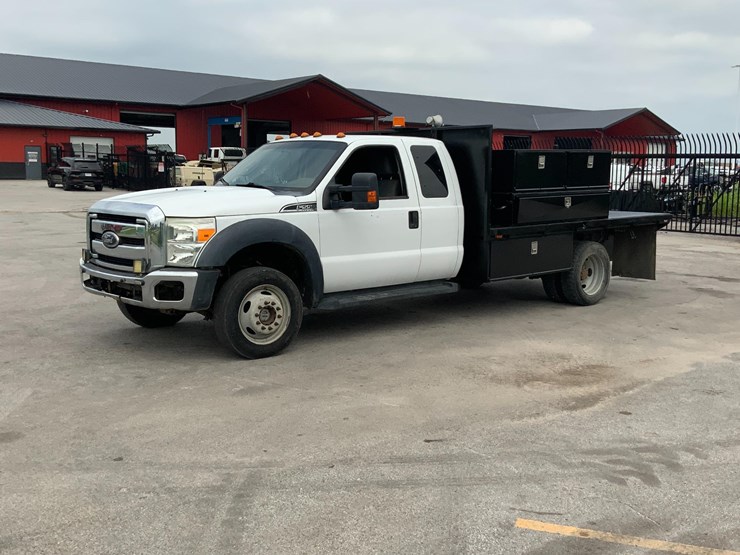2011-ford-f550-xlt-image-9
