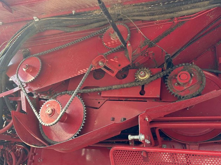 1996-case-ih-2188-image-32