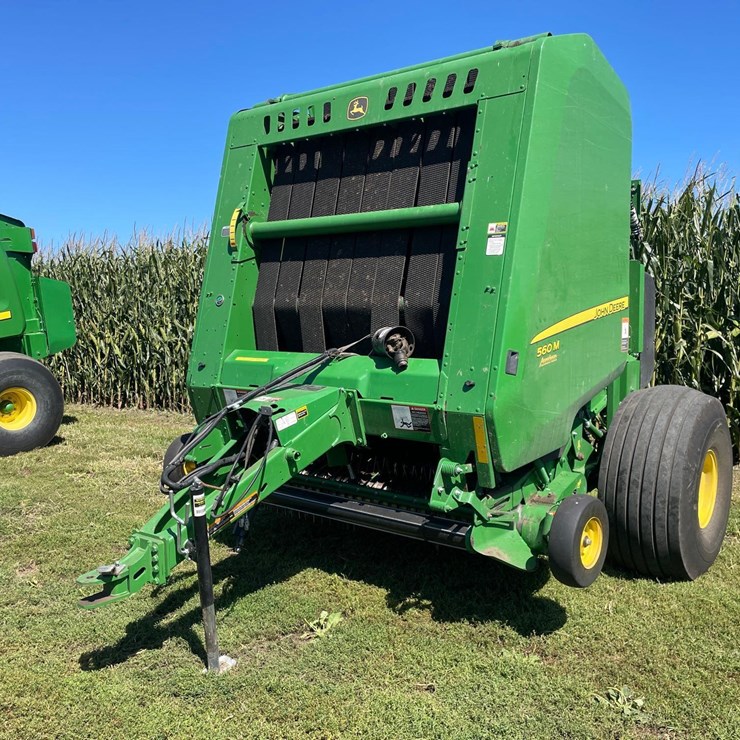 2019 JOHN DEERE 560M
