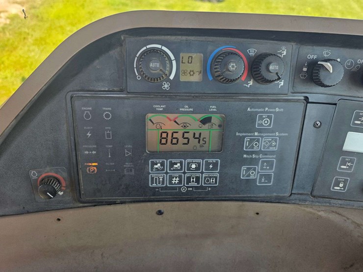 2004-john-deere-8320-image-58