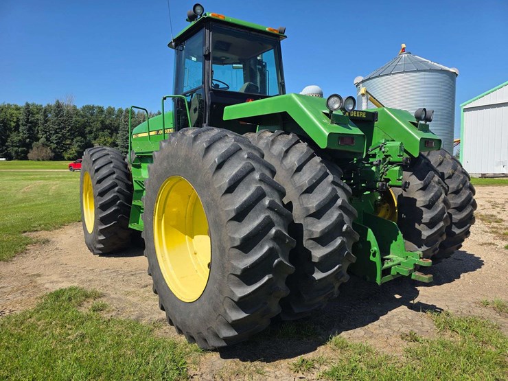 1989-john-deere-8760-image-44