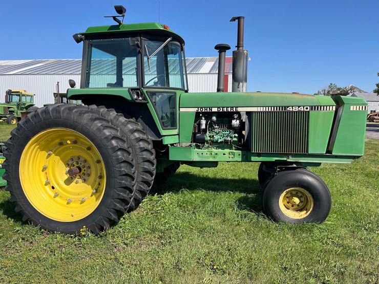 john-deere-4840-image-11