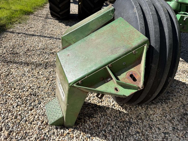 john-deere-4250-image-4