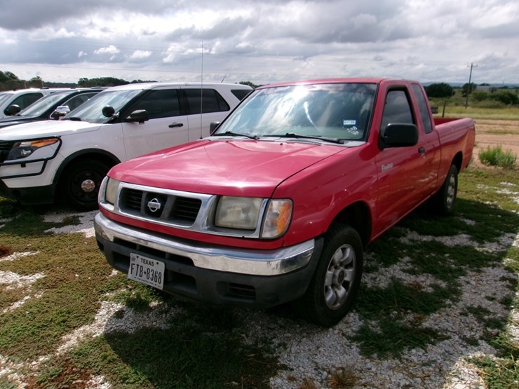 2008-nissan-frontier-image-1
