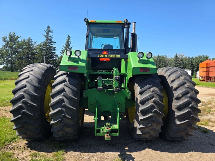 1989-john-deere-8760-image-45