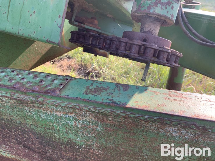 john-deere-650-image-13