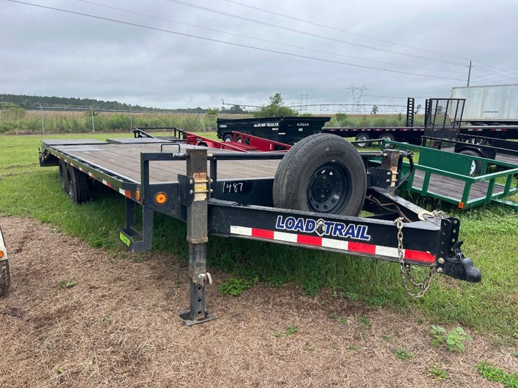 2022-load-trail-102"-x-24'-trailer-image-5