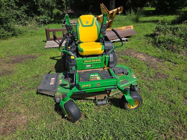 2023-john-deere-la-image-25