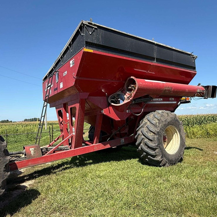 2013 PARKER 839