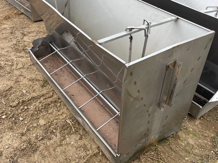 7--hog-feeders-image-3