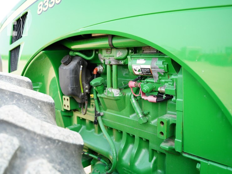 2009-john-deere-8330-image-13