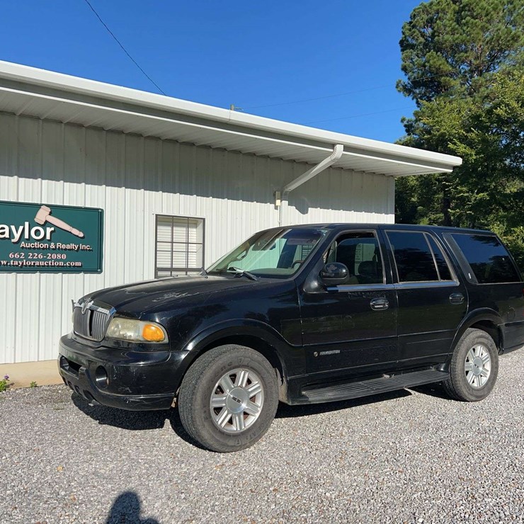 2002 LINCOLN NAVIGATOR
