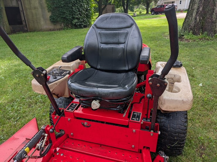 #2999-•-gravely-260-zero-turn-lawnmower-image-16