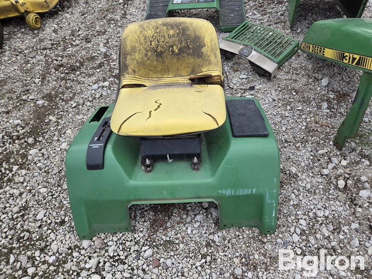 john-deere-la-image-10