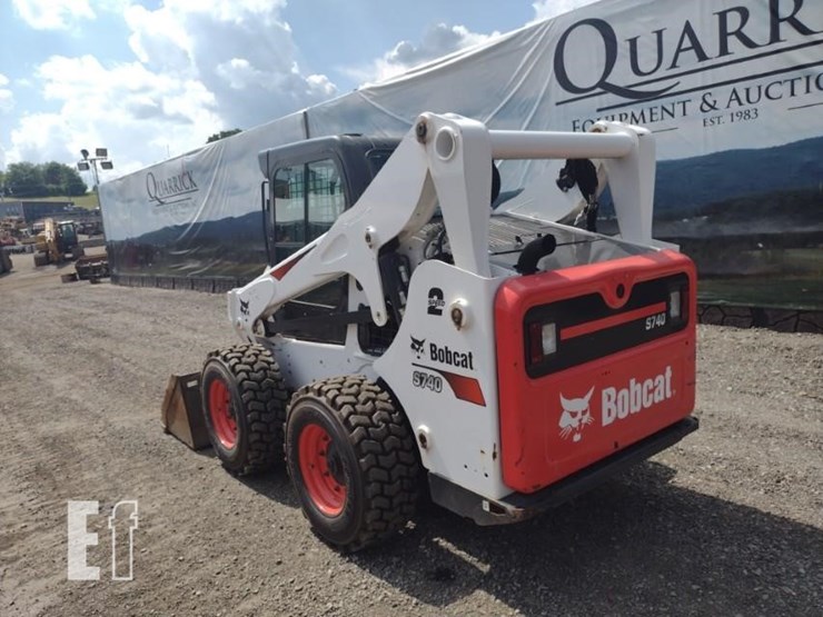 2022-bobcat-s740-image-30