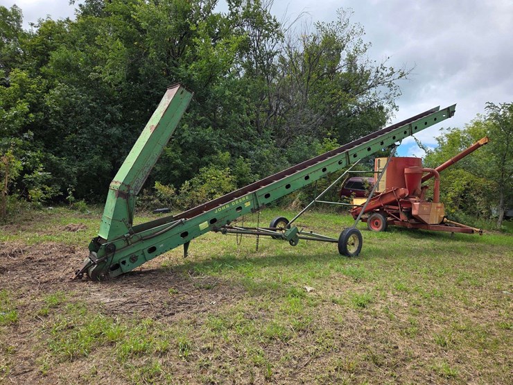john-deere-350-image-1
