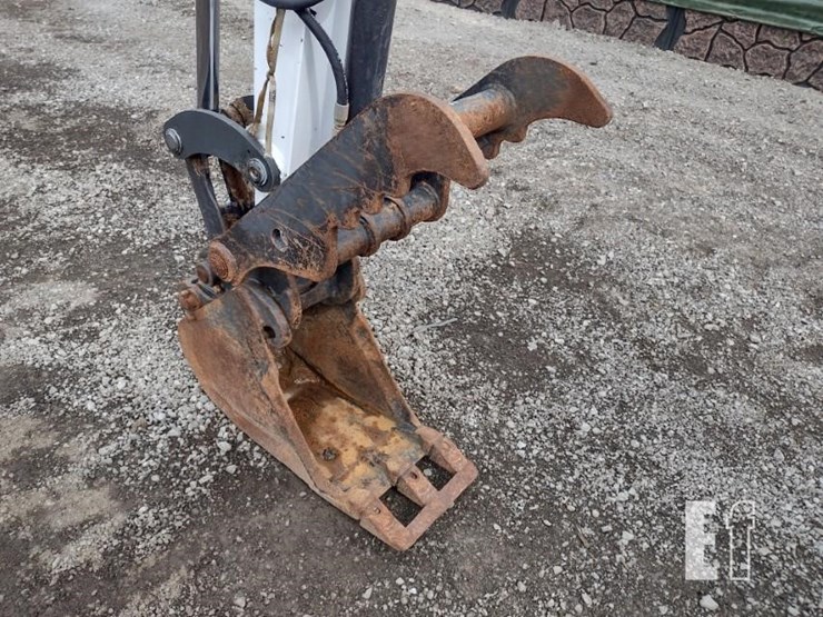 bobcat-e32i-image-16