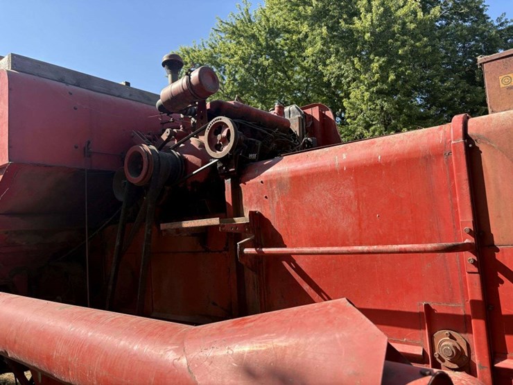 massey-ferguson-205-image-21