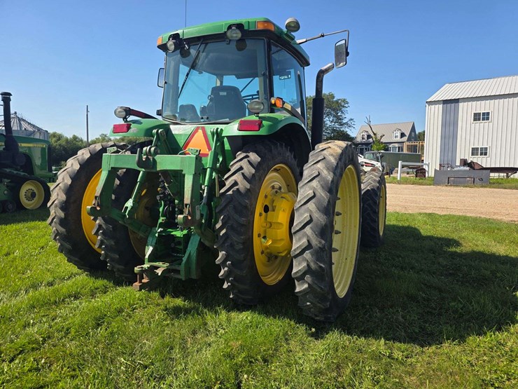 2004-john-deere-8320-image-15