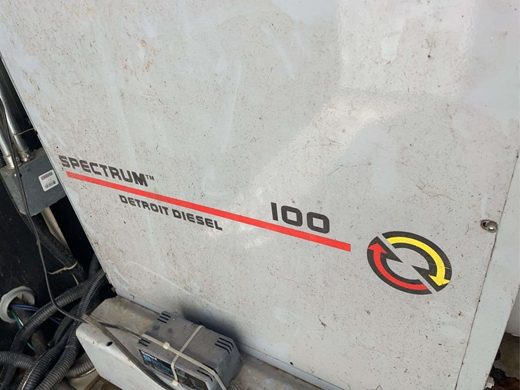 detroit-diesel-spectrum-100-generator-image-8