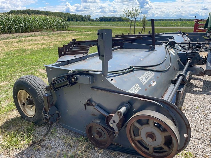 loftness-20’-flailchopper-image-11