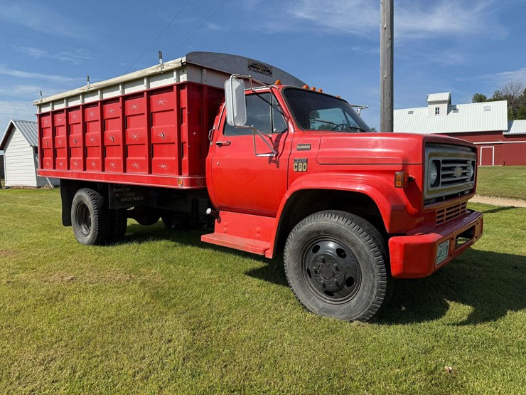 1976-c60-grain-truck,-single-axel,-15’-steel-box,-wood-floor,-roll-tarp,-v8-350-motor,-4-speed-2-spe-image-1