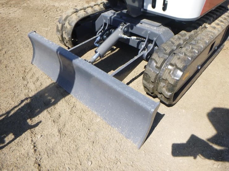 bttl-et12m-6-hydraulic-excavator-image-15