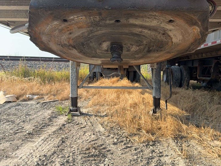 2002-mac-39ft-frameless-dump-trailer,-roll-tarp,-air-ride,-air-tailgate,-man-door,-coal-chute,-aluminum-rims,-11r22.5,-vin#5madn39242c005592-image-3